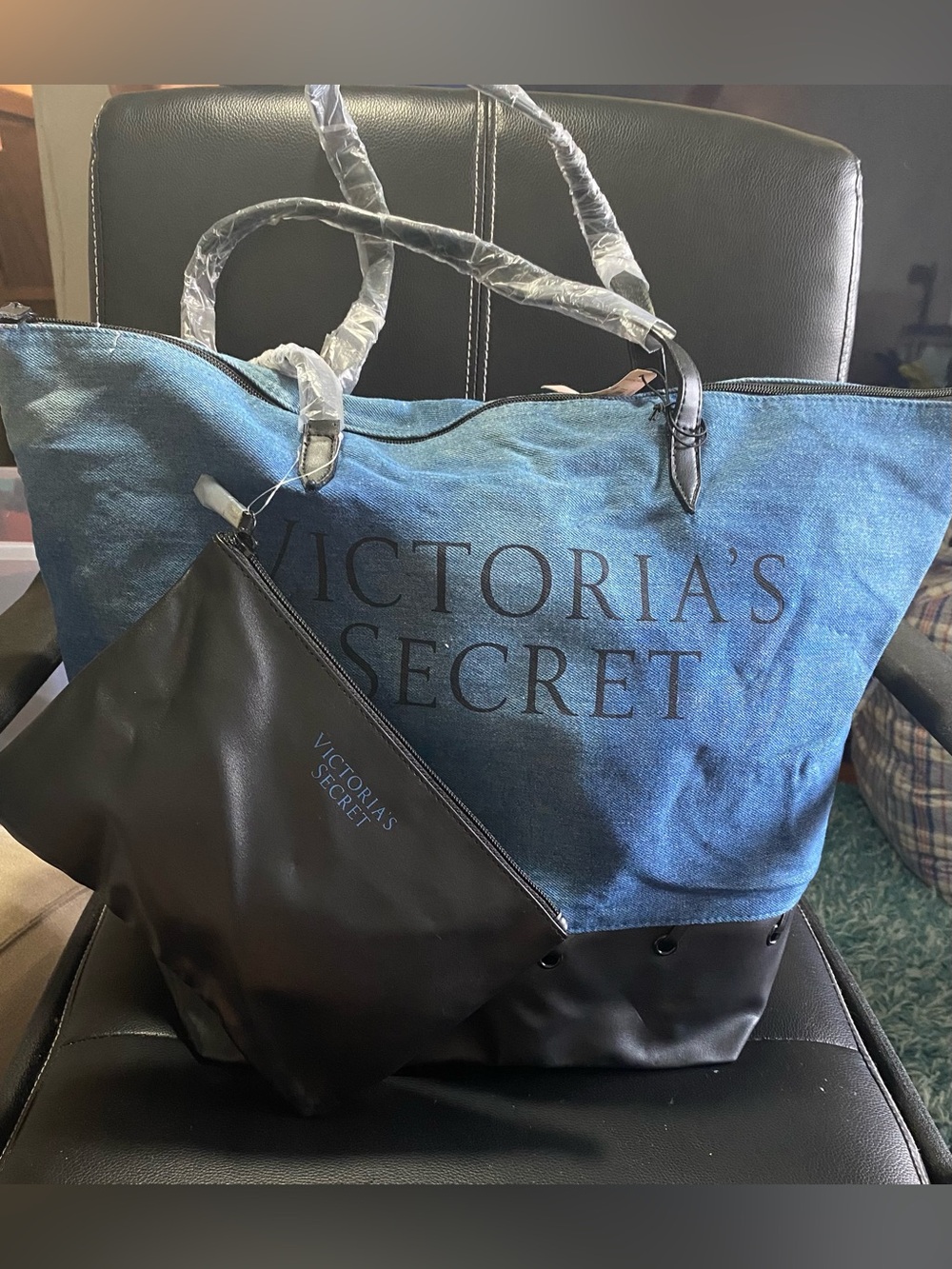 NWT🎉 Victoria's Secret Blue Tye-Dye Denim & Black Tote Bag with Pouch